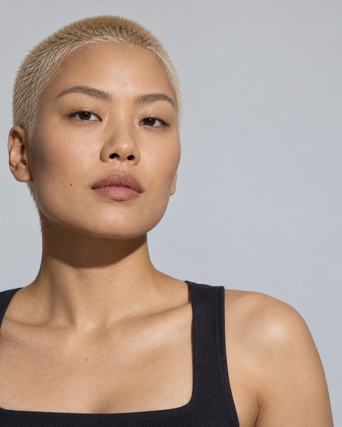 Close-up portrait look with softly defined natural brows