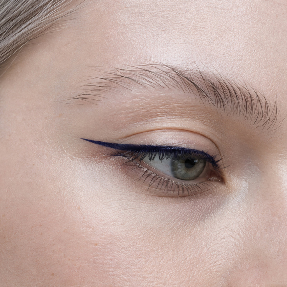 Waterproof Liquid Eyeliner — Midnight Wave