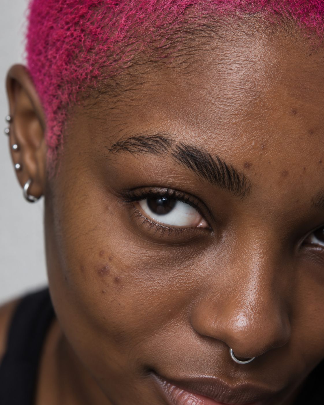 Small precise brow gap